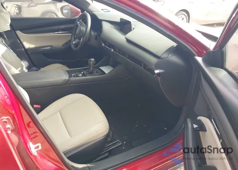 2019 Mazda Mazda3 из США, поврежденный, VIN JM1BPAJMXK1118596